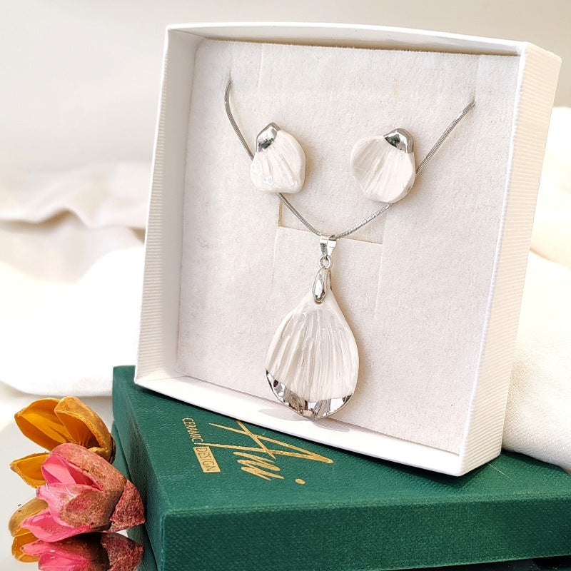 Set Petals White Platinum