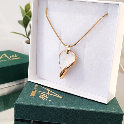 Necklace Drops White