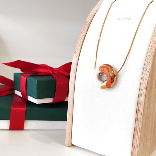 Necklace Ring Orange & White