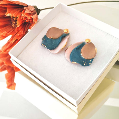Magic Petals Deep Turquoize & Beige