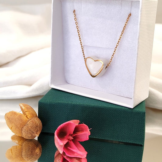 Necklace Hearts White