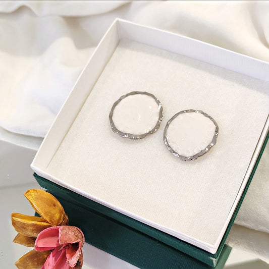 Sun Petals White Platinum