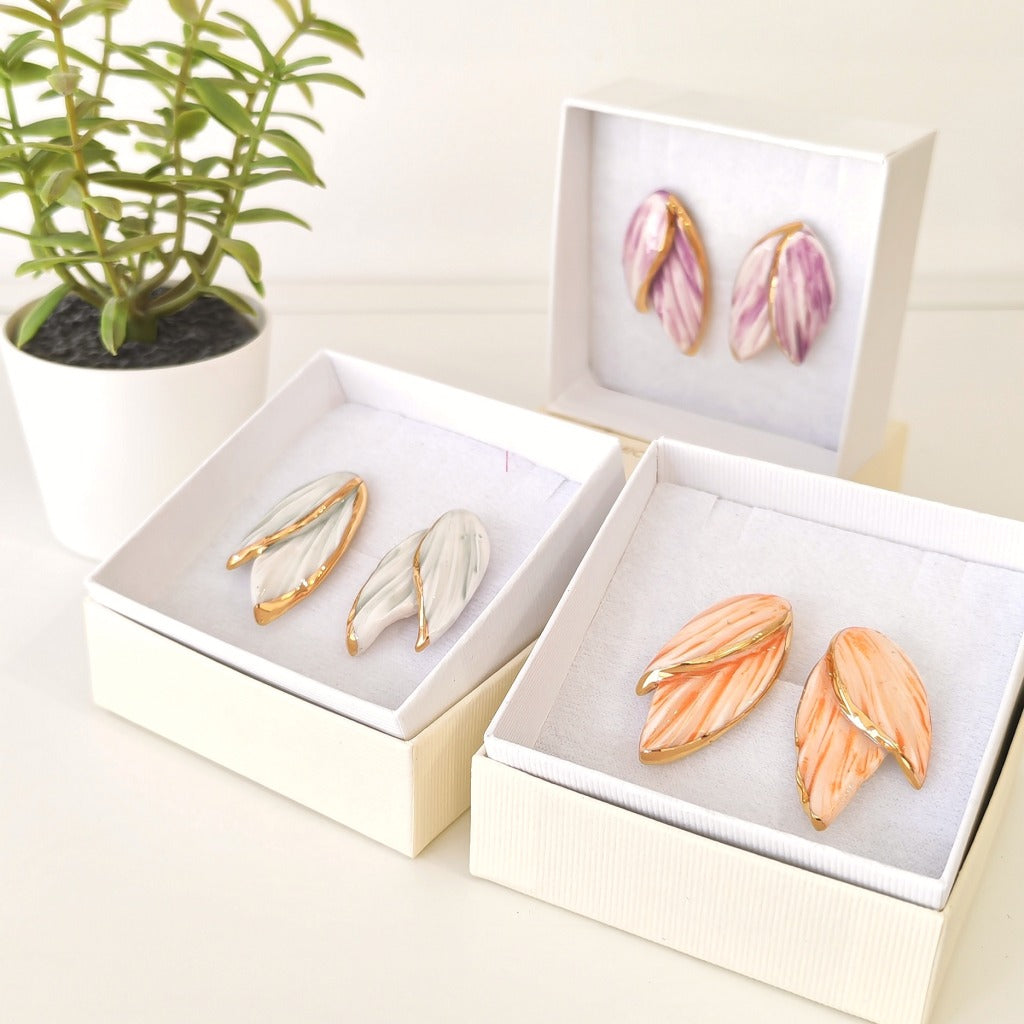 2 Leaf New Soft Green