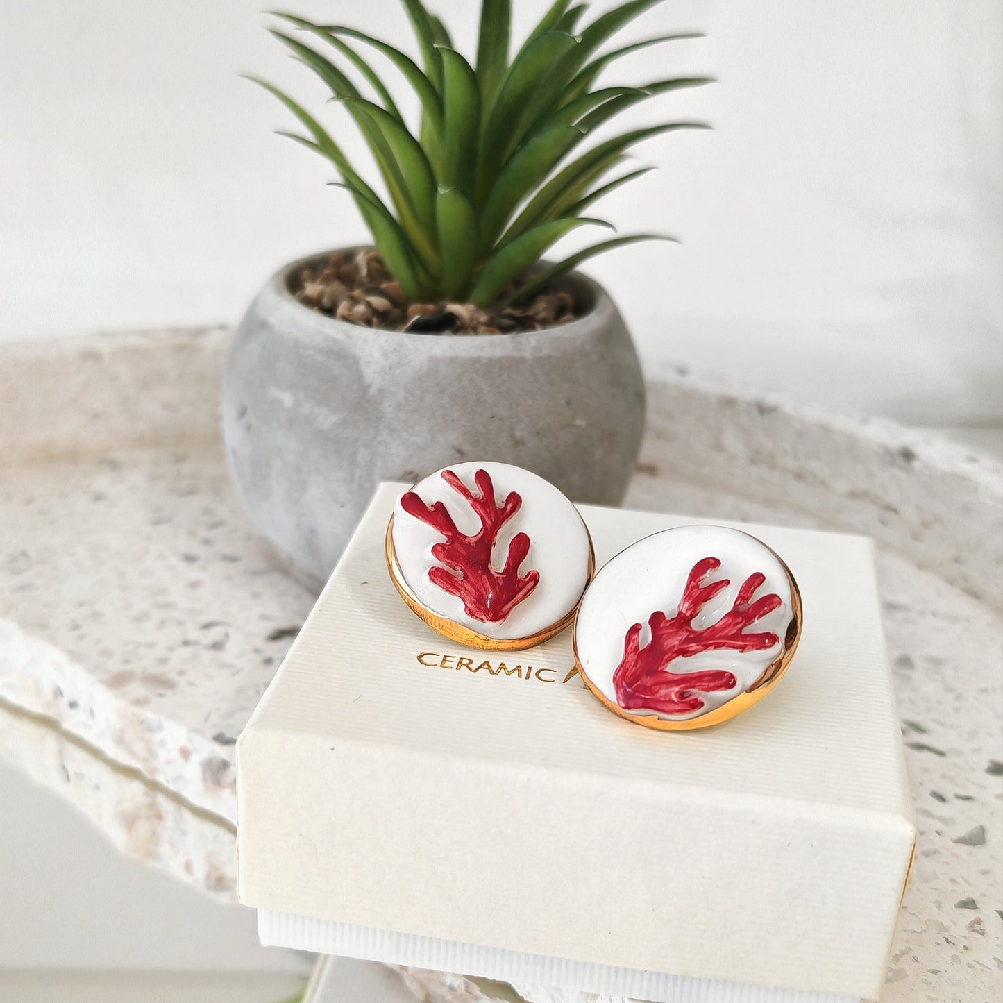 Boka & More Red Coral