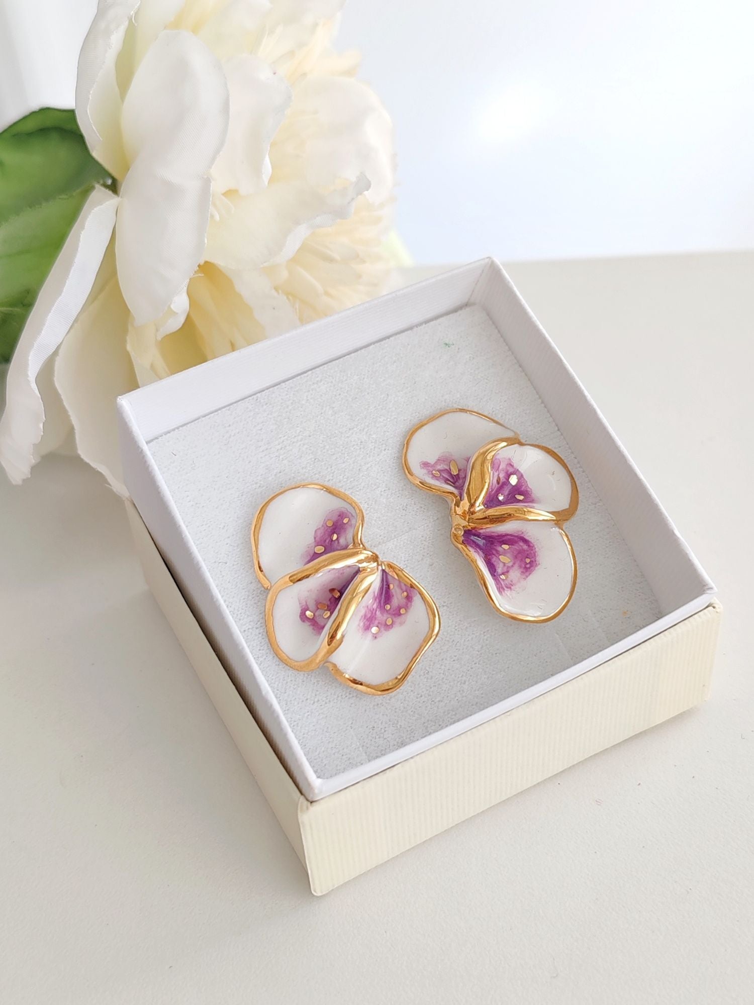 Bloom & Chic Orchid Lila